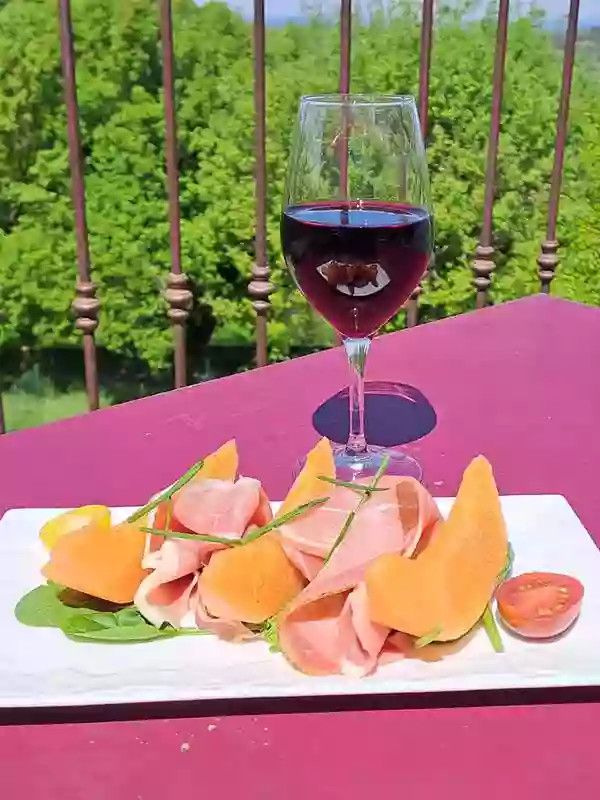 Le Cercle du Progrès - Restaurant Saint-Martin-de-Pallières - Épicerie ouverte autour de moi